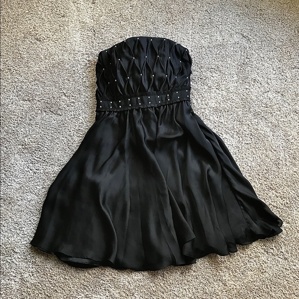 White House Black Market Strapless Cocktail Dress